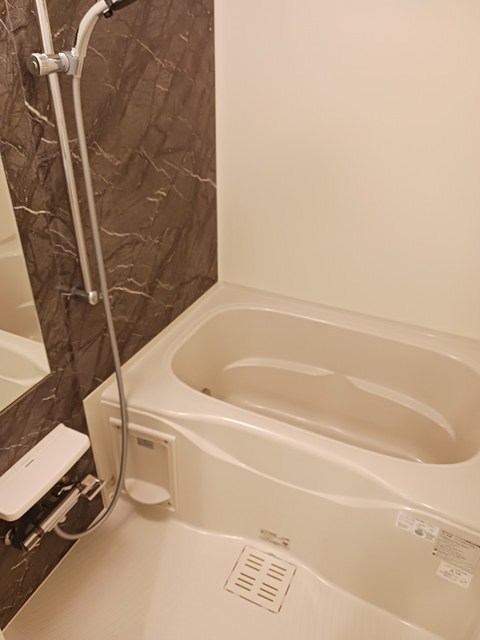 ラッフィナート　アロッジオ  風呂画像