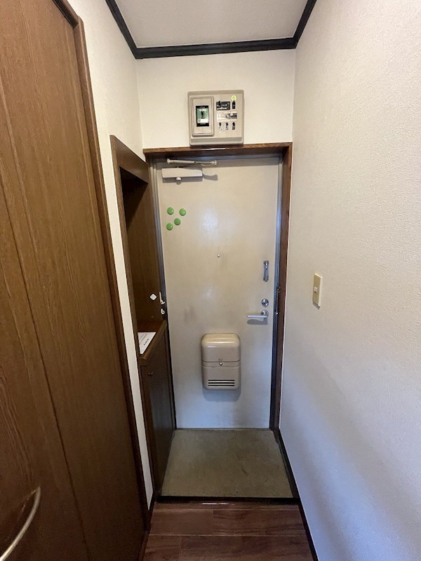 プランタン篠崎 玄関