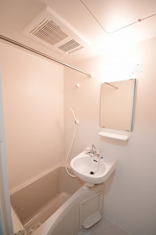 リブ六町 風呂画像