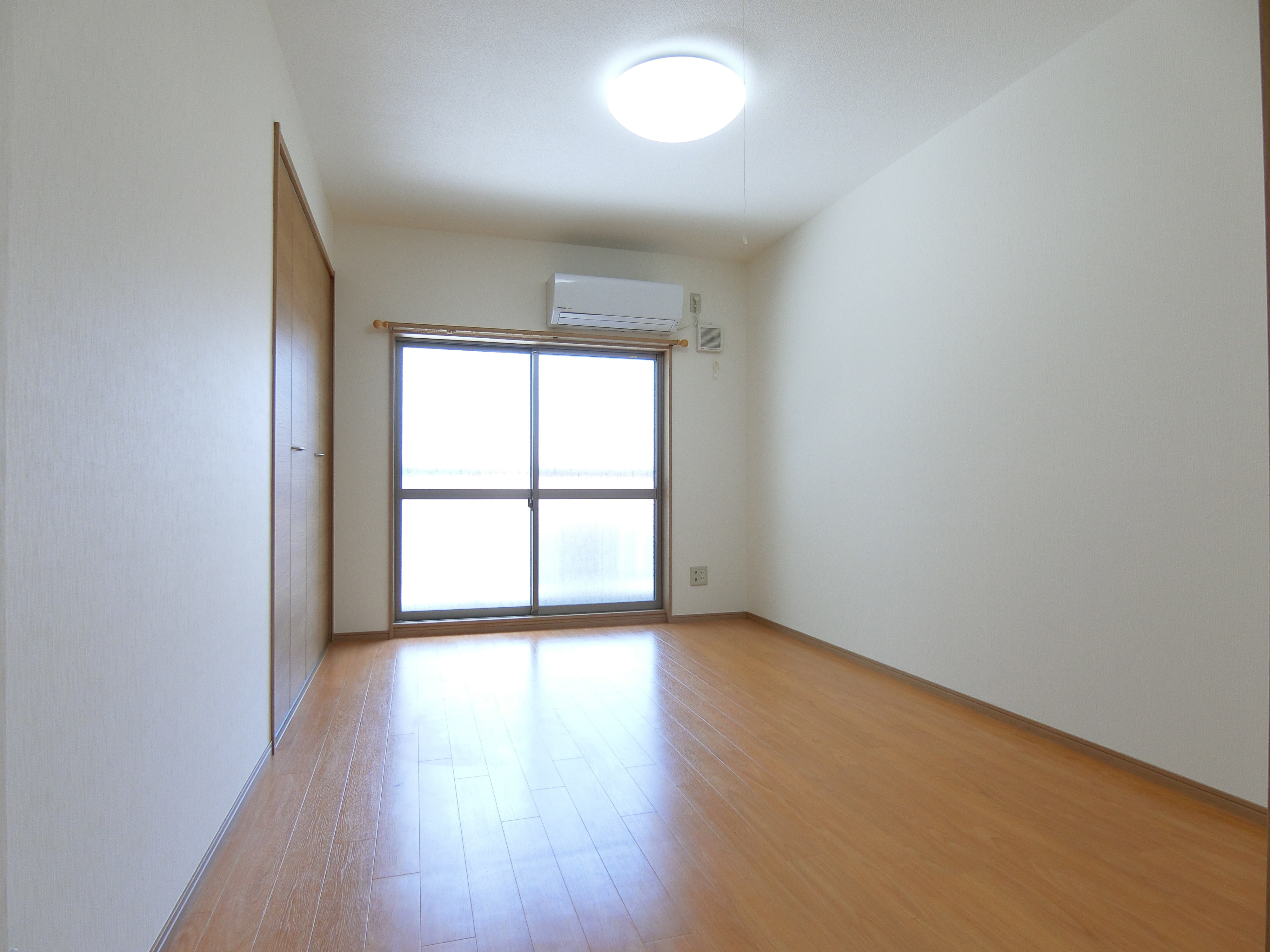 コーポ晴関 ベッドルーム