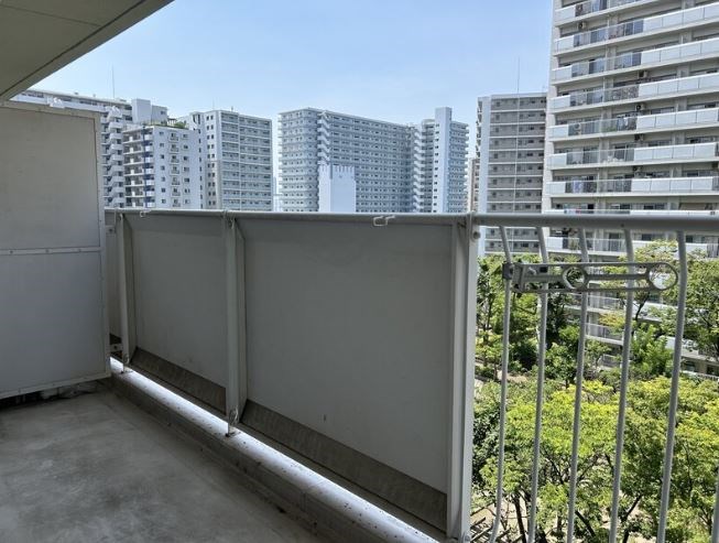 ファミリータウン東陽Ｄ棟 ベランダ