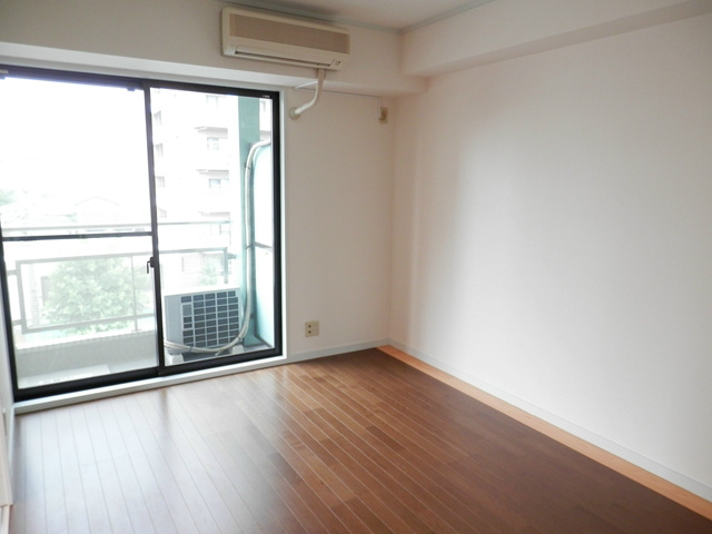 川萬ビルグランアルシェ   リビング