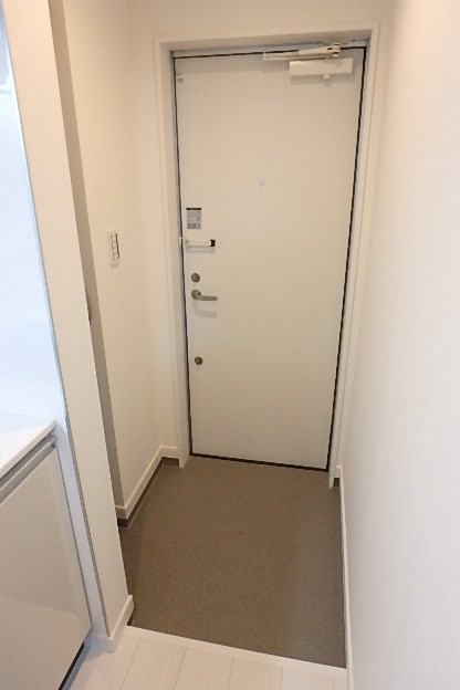 ECLAS北千住 玄関