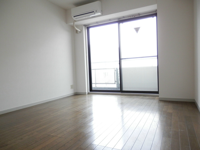 川萬ビルグランアルシェ   ベッドルーム