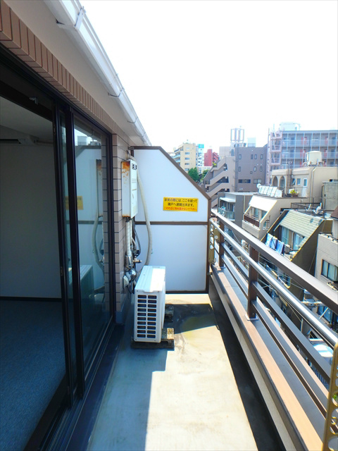 駒込和装学院ビル ベランダ
