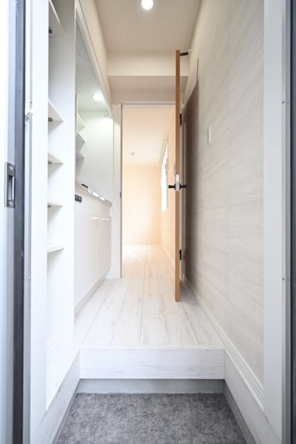 Ｈｉｄａｍａｒｉ 玄関