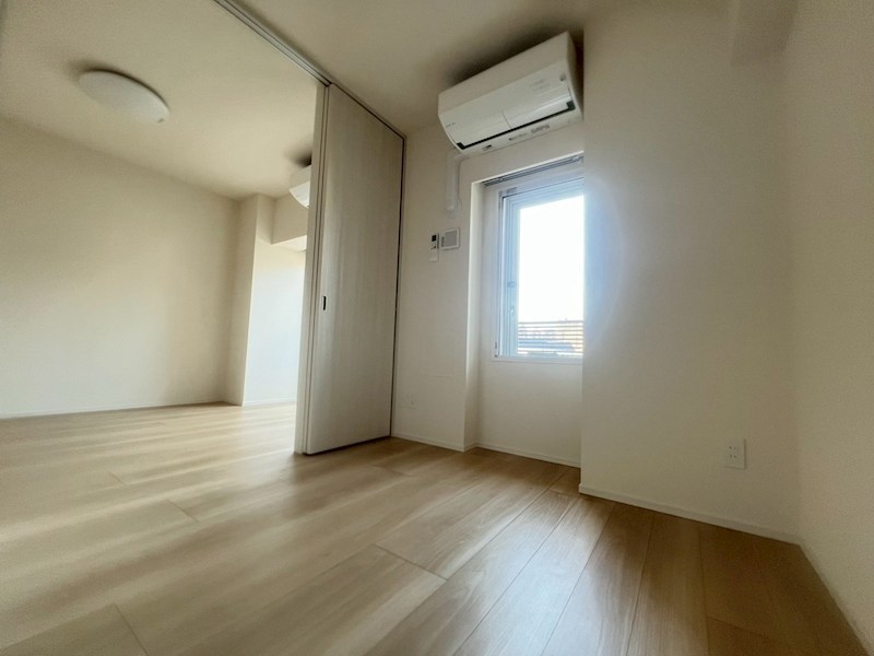 クレストコート北千住レジデンス ベッドルーム