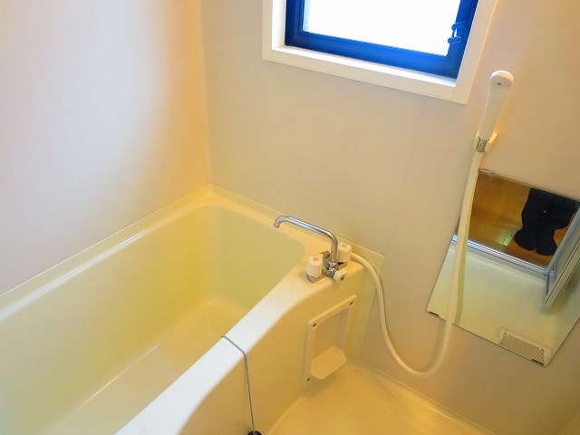 ポワール一之江 風呂画像