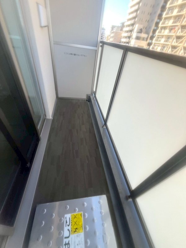アイル　プレミアム東京西新井 ベランダ
