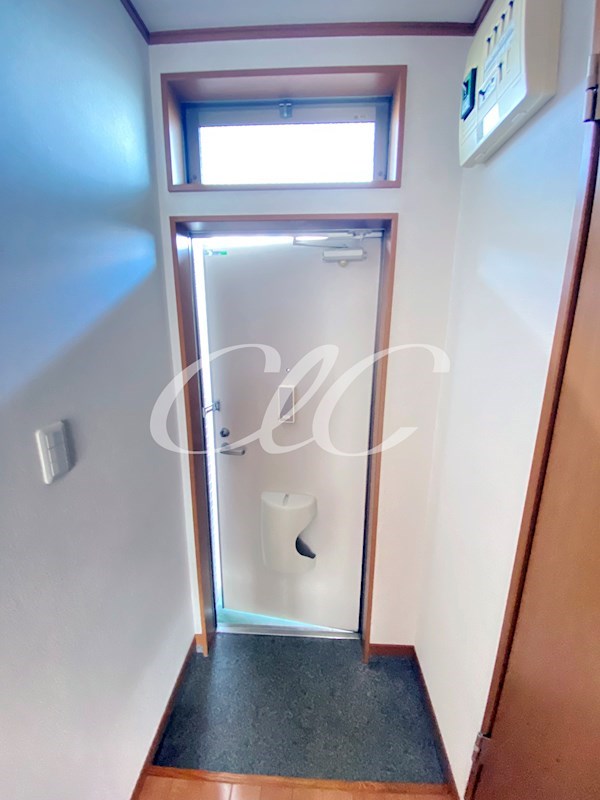 コーポフォーシーズン 玄関