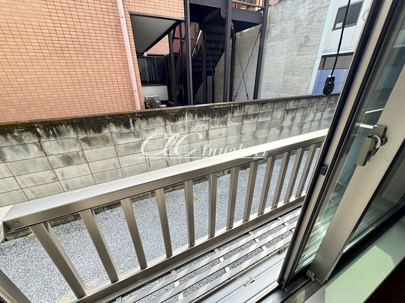 Ｌｅ　ｐｒｅｍｉｅｒ　Ｈｏｕｅｉ ベランダ