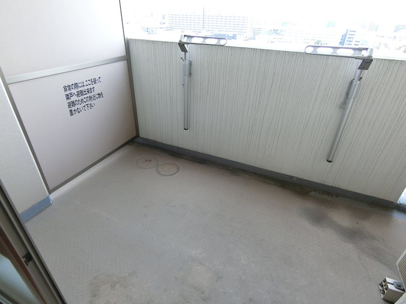 ドゥーエ西大島Ⅱ   ベランダ