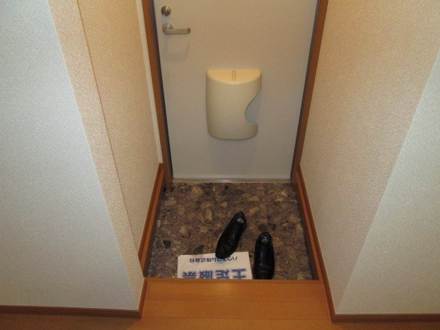 ヴィラウィスタリア押上 玄関