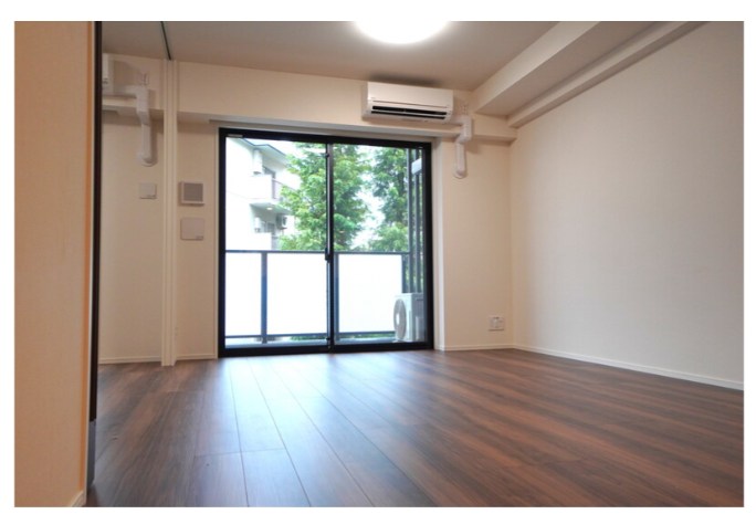 アヴァンカーサ町屋 リビング