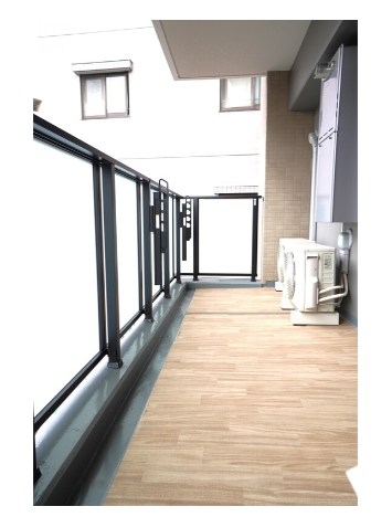 アヴァンカーサ町屋 ベランダ