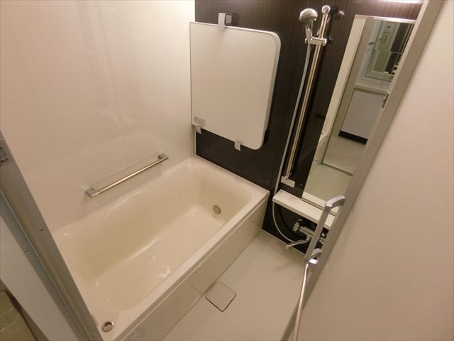 オープンレジデンシア西日暮里道灌山ヒルズ   風呂画像