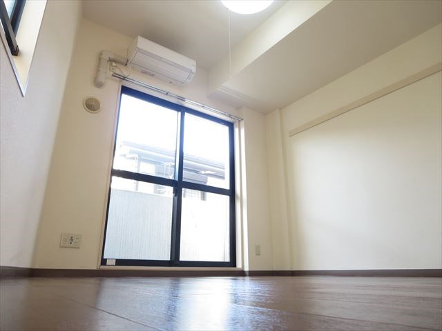 ハイネス14 リビング