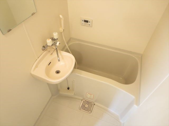 ハイネス14 風呂画像