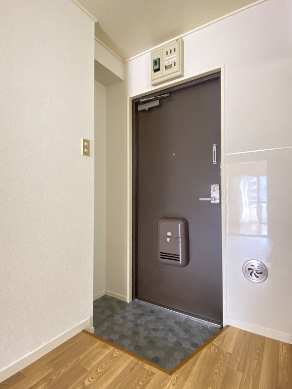 ニューパレス中葛西 玄関