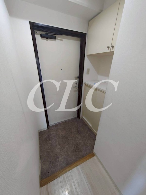 サンハイム清水 玄関