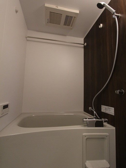 ＦＩＯＲＥ　ＫＯＭＡＧＯＭＥ   風呂画像