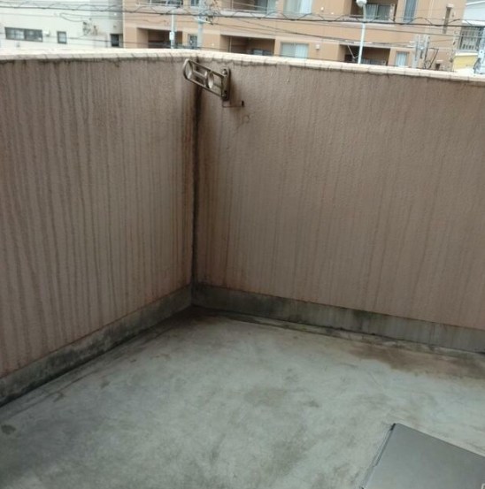 カザルス・スクエア ベランダ