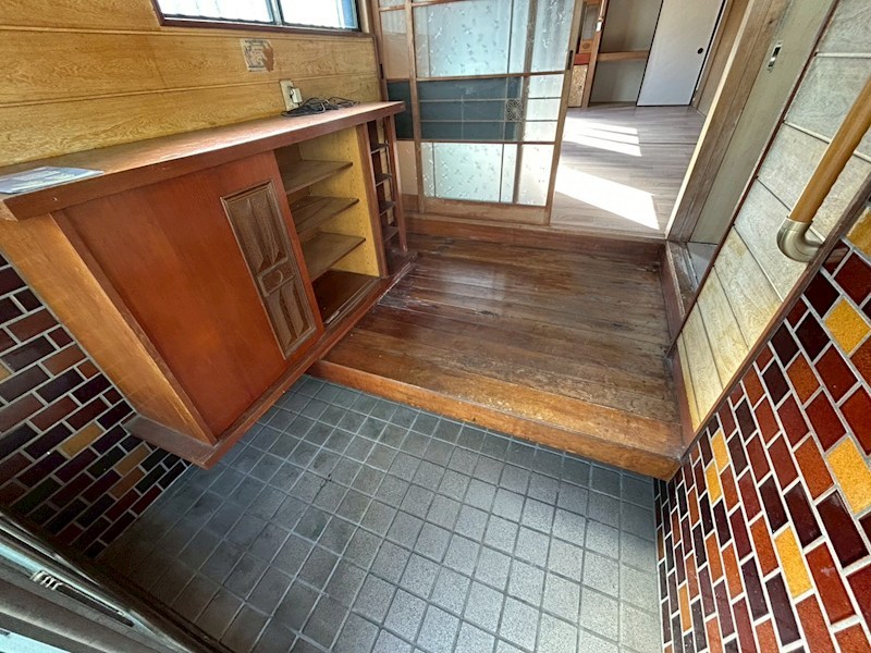 梅田６丁目貸家 玄関