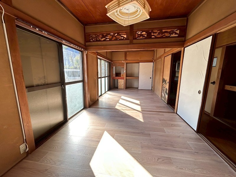 梅田６丁目貸家 リビング