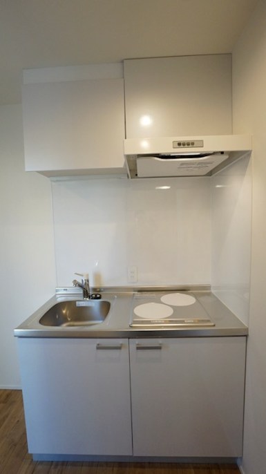 HIGASHI・NIPPORI・PRESS キッチン