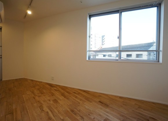 HIGASHI・NIPPORI・PRESS ベッドルーム