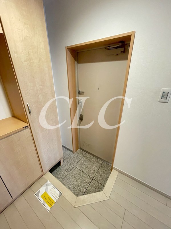 アトラスリベルタ新御徒町 玄関