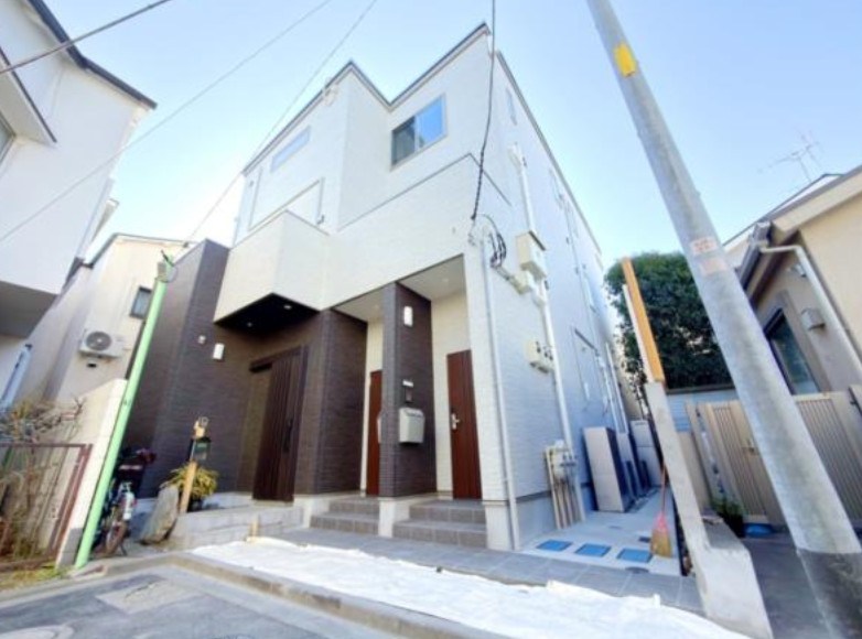 リヴィエール小町 外観