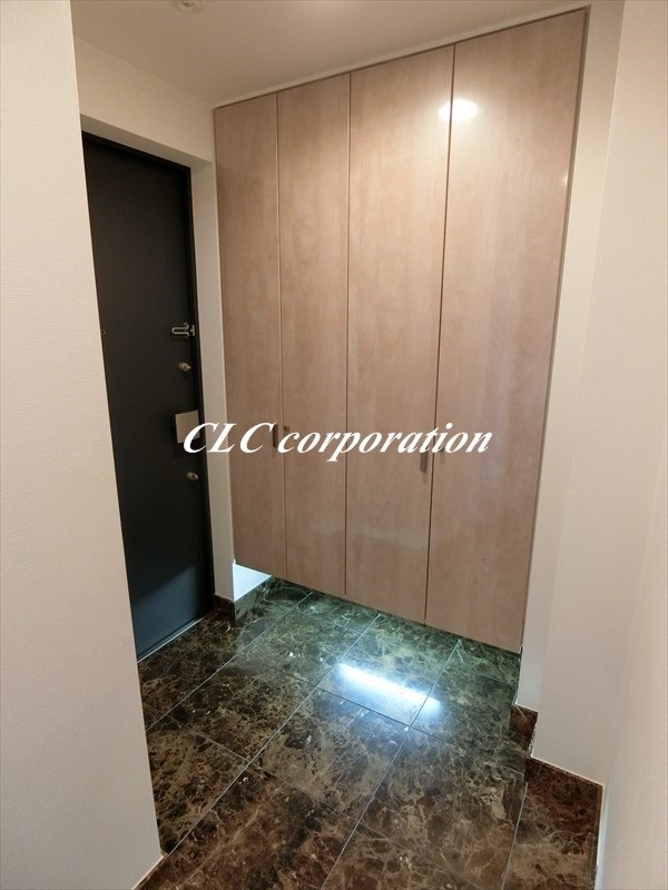 リエトコート　アルクスタワー 玄関