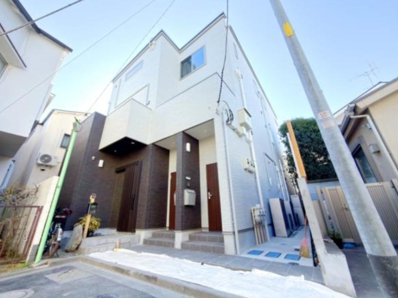 リヴィエール小町 外観