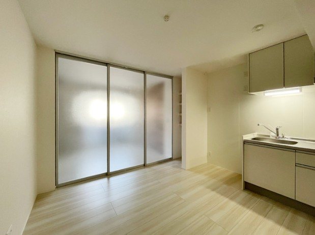 アヴァンス東日暮里 リビング