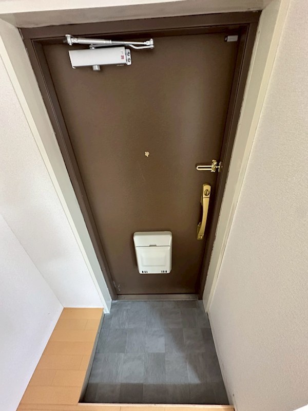 グリーンプラザ青井 玄関