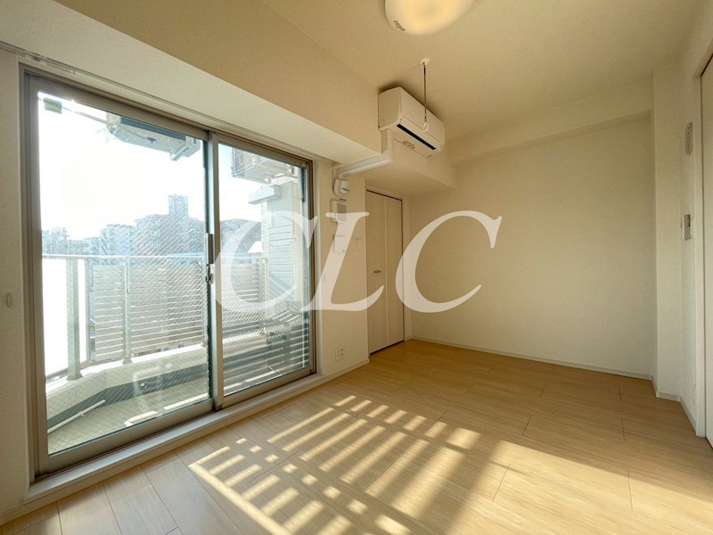 ＲＥＳＰＥＣＴ　ＯＮＥ  ベッドルーム