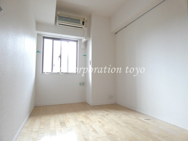 エスティメゾン大島  ベッドルーム