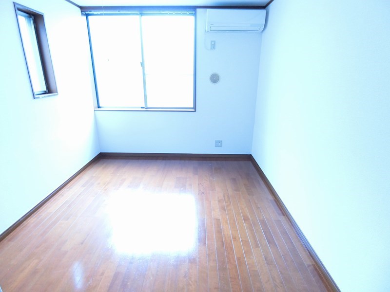 メゾン石神白山  リビング