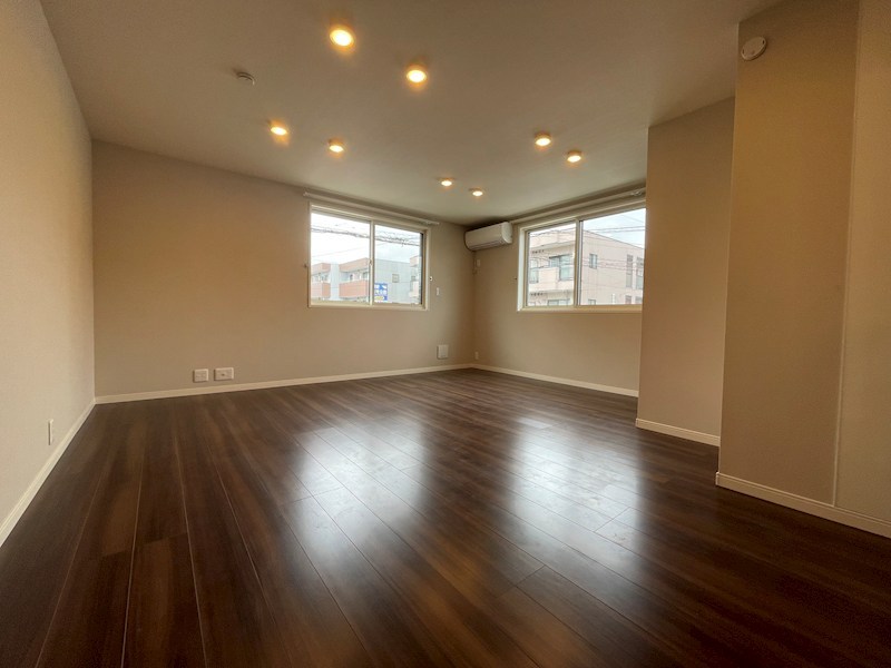 Bonnie Alba その他8