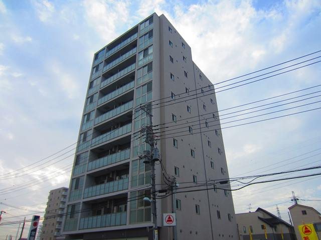 セレーノ六町 外観