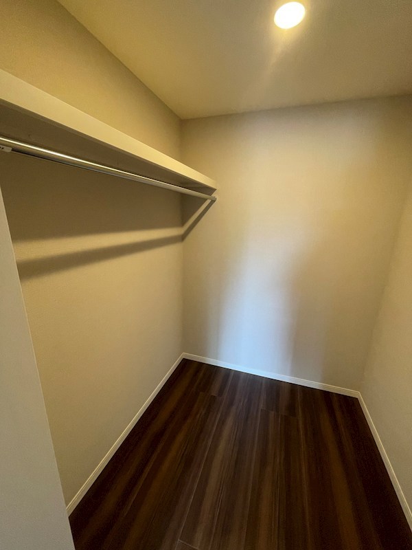 Bonnie Alba その他4