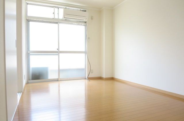 渡辺マンション ベッドルーム