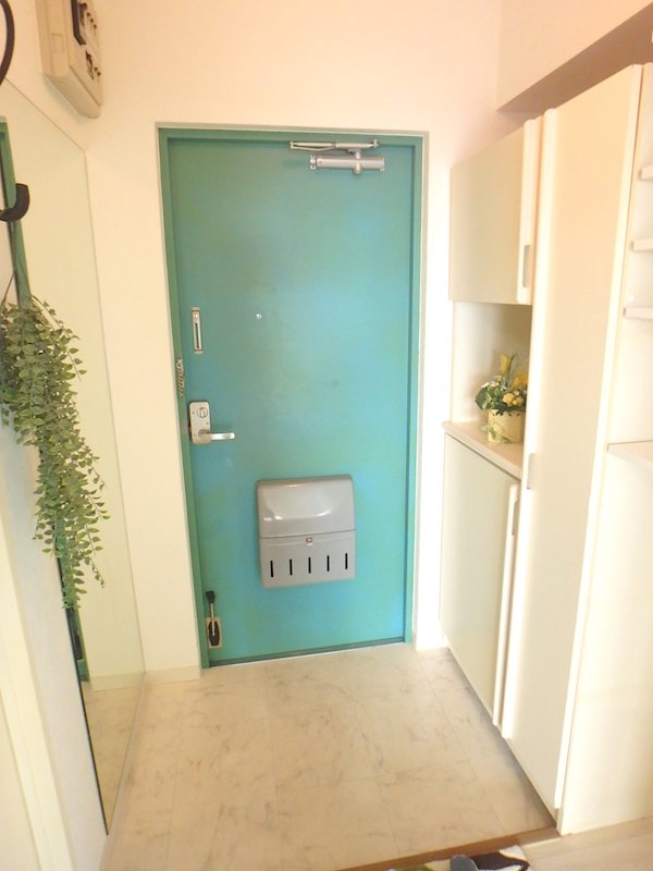 レジデンスタイム２ 玄関