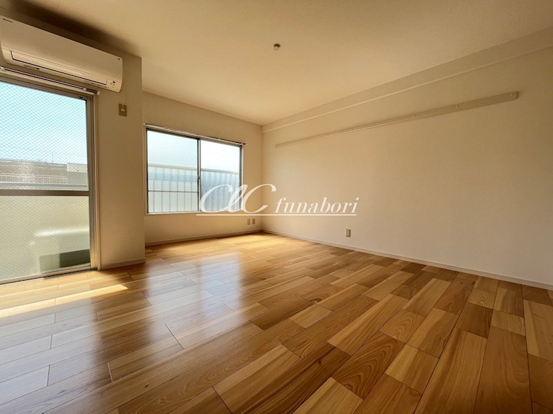 コーポ市川 リビング