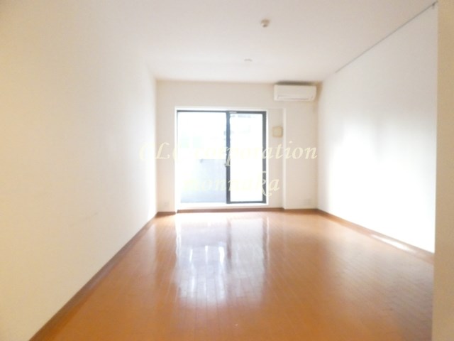 カナーリス月島 リビング