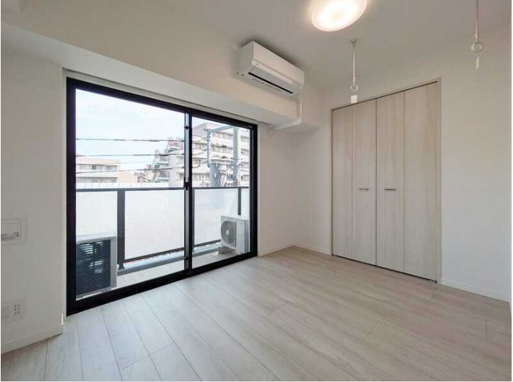 Alivis西葛西sulista ベッドルーム