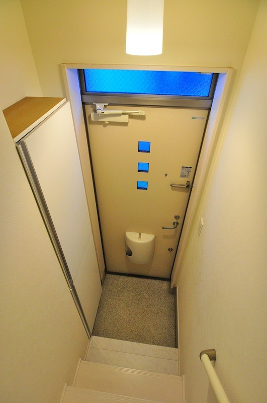 ハイムプリマヴェーラ 玄関