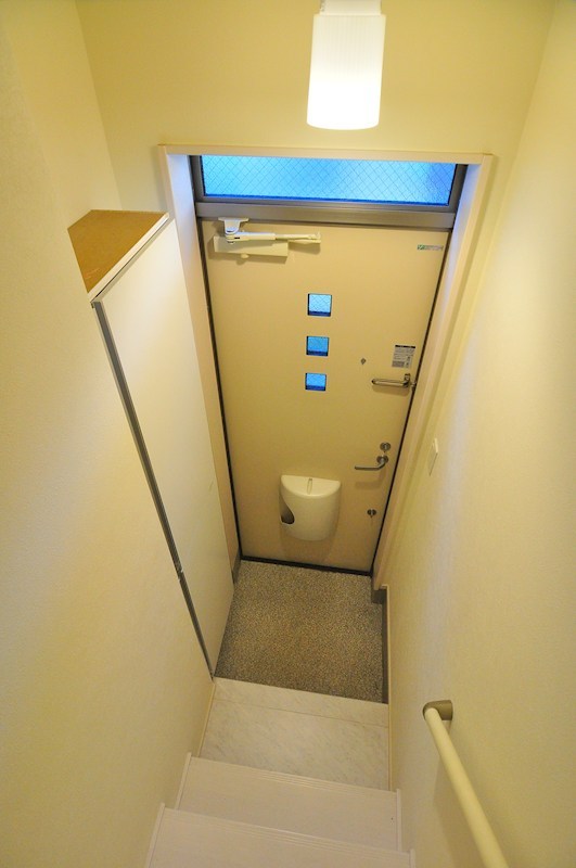 ハイムプリマヴェーラ 玄関