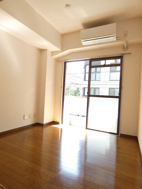 ＮＡＧＡＯ　ＢＬＤＧ． ベッドルーム